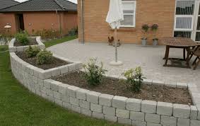 Garageuppfart Garda Johan Tradgardslayout Tradgard Entre Tradgard Inspiration