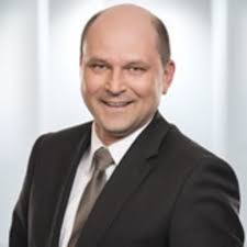 In unserer übersicht finden sie schnell das passende formular für ihre anfrage. Roland Hampp Leitung Vr Direkt Vr Bank Memmingen Eg Xing