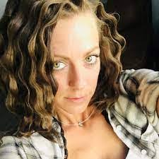 Madelyn Kitchen's Instagram, Twitter & Facebook