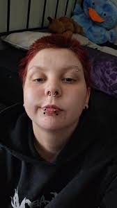 Anyone got kids around 14-17 that plays fortnite i really wanna play with  someone around my age my epic is Yxizz