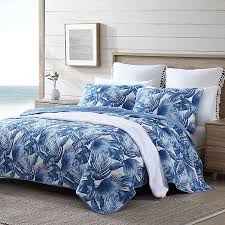 Get free shipping on qualified tommy bahama blankets or buy online pick up in store today in the home decor department. Tommy Bahama Royal Palm 3 Piece Reversible Quilt Set Bed Bath Beyond