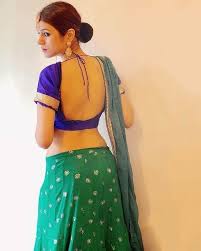 South indian actress wet saree, blouse in tamil movie silanthi. Shraddha Das Violet Blouse Navel Show In Saree