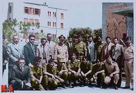 صورة تذكارية تجمع ضباط ما الجيش المصري مع ضباط ليبيين شاركو في حرب اكتوبر natural landmarks landmarks mount rushmore