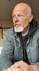 Pawpaw being romantic.🤣🤣 #pawpawcomedy #pawpawfunny #pawpaw #comedyvideos  #comedy #crazypawpaw #comedyreels