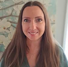 Cheryl Whitehead's Instagram, Twitter & Facebook