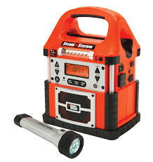 Black And Decker Storm Station Ss50b Amazon Com Black Decker Ss50b Storm Station With 50 Watt Power Inverter Led Flashlight And Digital Am Fm Noa Noaa Weather Radio Weather Radio Black Decker