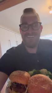Prepping With Ryan Were Having Beef Burgers #freedfromdesire #foodtok  #ryanwindridge #dinnerwithryan