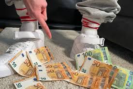 Money Slave Service - hornykinkyboy.com