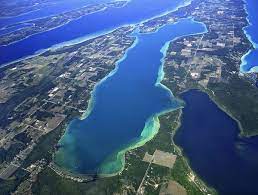 The 10 Most Beautiful Lakes In Michigan Beautiful Lakes Michigan Fun Michigan Vacations