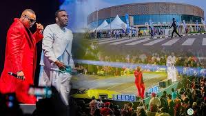 Otile Brown Performed Along side The Ben "Can't get enough"| Thanks to Meddy