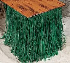 Green Raffia Table Skirt 9 Long X 29 Tall Con Imagenes Fiesta Ninos Manualidades Paraguas