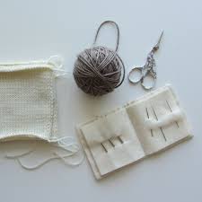 This is an easy stitch that every level of knitter can do and it's one of the quickest ways to sew up a seam. Invisible Seams How To Seam Handknits Using Mattress Stitch Sister Mountain