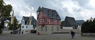 Braungebrannt und mit vollbart hatte er nun in rom einen seltenen öffentlichen. Franz Peter Tebartz Van Elst Wikipedia