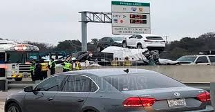 ¿cómo puede ayudar un abogado de accidentes en texas? Hoy Tamaulipas Chocan Ms De 100 Autos Por Autopista Congelada En Texas