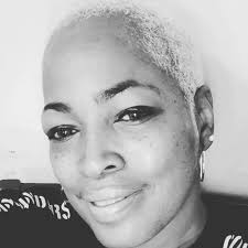 Happy that they get along, but what's so beautiful about a father having  multiple kids by multiple mothers and only one of those mothers became his  wife. What kind of message is