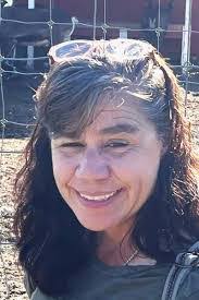 Shelly Napier's Instagram, Twitter & Facebook