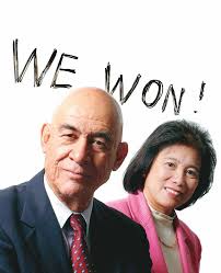 History was repeating itself. What happened in 2002, and before that, in  2000, was hap- pening again. Big bucks began to show up