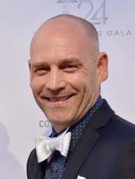 Eric Roehl's Instagram, Twitter & Facebook