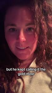 Dakota Allsep Bumble