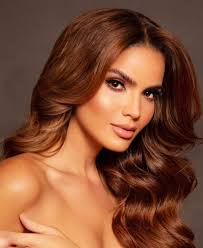 Y la Miss Tocuyo Universo 2024 es? Colombia 🇨🇴 Brasil 🇧🇷 España 🇪🇦  Eslovaquia 🇸🇰 Recuerden que la tocuyo es la que se posicina como la  maxima favorita a ganar, de no