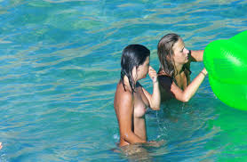 CDM 735 Nudist Fun with Green Waterfloater | MOTHERLESS.COM ™