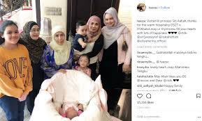 Utk pengetahuan suami saya telah menarik balik report pada malam tersebut. Bekas Isteri Datuk K Lawat Anak Siti Nurhaliza Siti Aafiyah Iluminasi