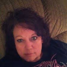 Melisa Kirk's Instagram, Twitter & Facebook