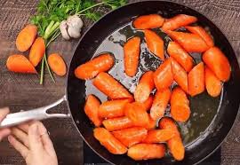 Accompagnez Tous Vos Plats Avec Ces Carottes Grillees Au Beurre A L Ail Savoureux Recette Carottes Plat D Accompagnement Carottes Grillees