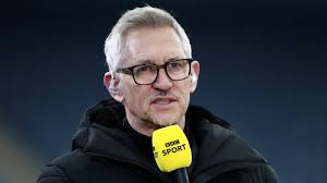 Gary Lineker Responds to Tommy Robinson Over Mexico Video