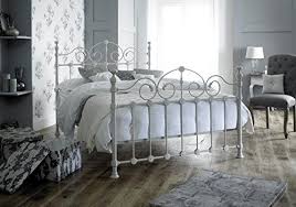 Victorian Style Double 4ft 6inch Cream Metal Bed Frame La Https Www Amazon Co Uk Dp B0 Shabby Chic Bedroom Furniture White Metal Bed Frame White Metal Bed