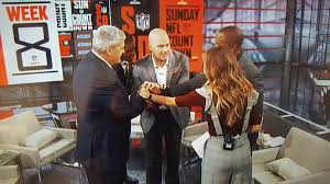Maybe you would like to learn more about one of these? Sam Ponder S Hair Sampondershair Twitter