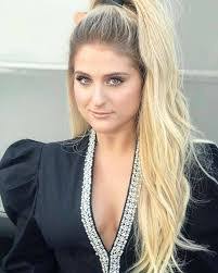 Pamela Abdullah's Instagram, Twitter & Facebook