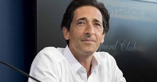 Franco battiato è nato a jonia (ct) nel 1945. Avete Visto La Fidanzata Di Adrien Brody E La Ex Moglie Di Harvey Weinstein E L Eccentrico Attore Sembra Averle Fatto Ritrovare La Serenita