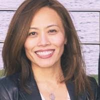 Megan Roper's Instagram, Twitter & Facebook