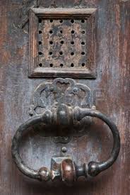 the old knocker eski kapilar antika anahtarlar kapi kollari