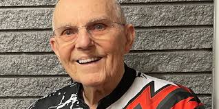 St. George bowler, age 86, amazes with four-day streak of 600s