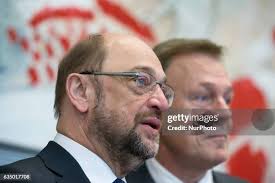 204 Thomas Martin Wife Photos & High Res Pictures