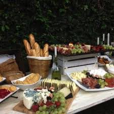 Mas Eventos Mesa De Queso Bares De Comida Mesa De Quesos Y Carnes Frias