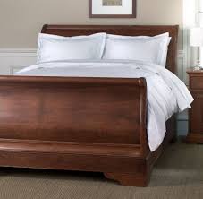 Choose an elegant jacquard set for your california king bed for a regal look, or pair a simple cotton comforter with whimsical kids' bedding to keep your son or daughter. Modern Furniture Interior Design Ideas Furniture Fashion Sleigh Bed Master Bedroom Sleigh Beds Furniture