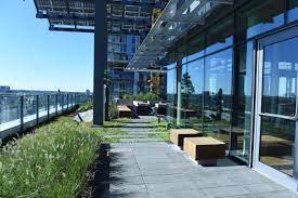 Telus garden is massive $800 million mixed commercial/residential project in the heart of vancouver being built by westbank. Telus Garden Officially Opens As Vancouver 039 S Greenest Office Tower Photos News
