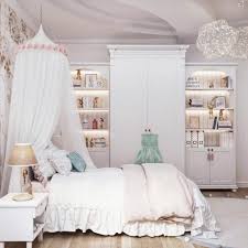 Kız çocuk odaları için birkaç değişik fikir sizi bile çocukluğunuza dönmeye itecek. Kiz Cocuk Odasi Cocuk Odasi Muttimo Kids Muttimo Kids