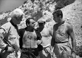 Violence des jeunes et l'alimenteront tes propres ennemis, dans ta vie quotidienne, profiteront de tes craintes et les alimenteront, pour mieux te voir mordre la poussière c'est ce que j'appelle le salaire de la peur mon frère. Le Salaire De La Peur Henri Georges Clouzot 1953 Ours D Or Au Festival De Berlin En 1953 Palme D Or A Cannes En 1953 Cine Festival De Cannes Cannes