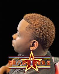Headlinerz Barber Lounge & Salon