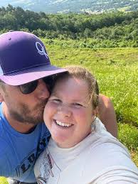 Help Beth & Jase get the baby they've prayed for!!