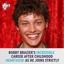 Jenny Storey's Instagram, Twitter & Facebook