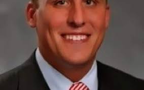 Man shoots self outside Owensboro church; Facebook post cites 'torment' of  priest abuse