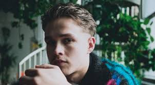 Oliver Malcolm Takes a Note From London's Underground and Gorillaz in  "Kevin"