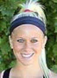 Huether keeps tourney hopes alive