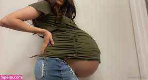 Fleshbot Pregnant Blog - Ember Bastet & More