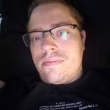 Do I need one or multiple pea puffers in my tank?